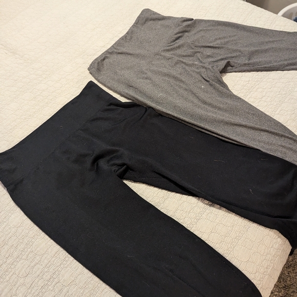 Women's workout leggings M/L - Picture 2 of 4